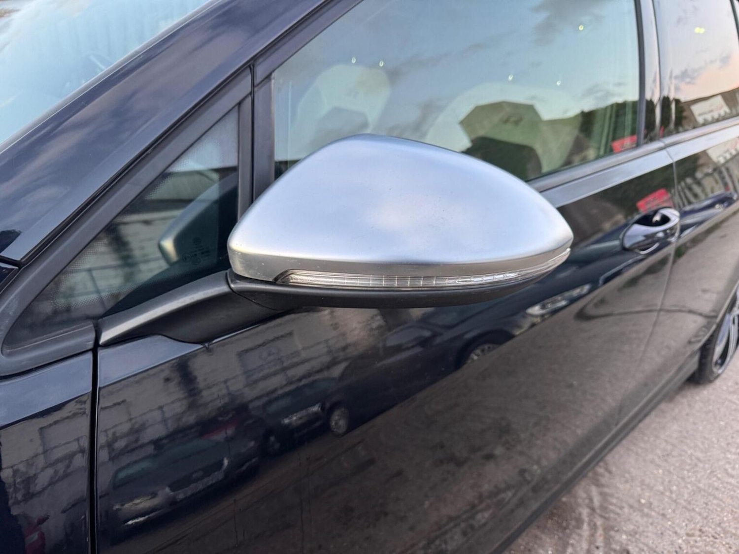 Used Volkswagen Golf 2017 for sale - 76521130: Photo 44