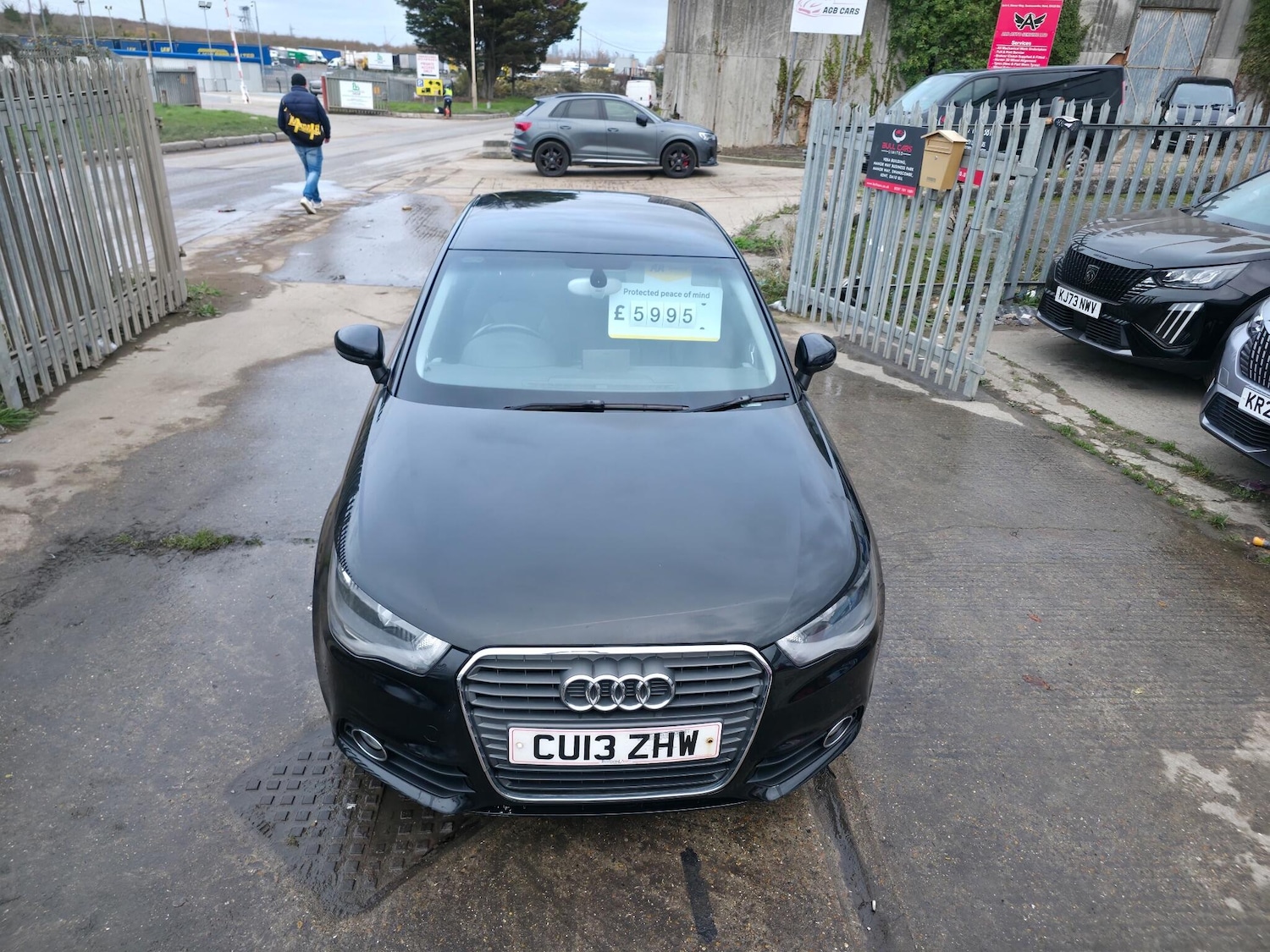 Used Audi A1 2013 for sale - 76975843: Photo 2