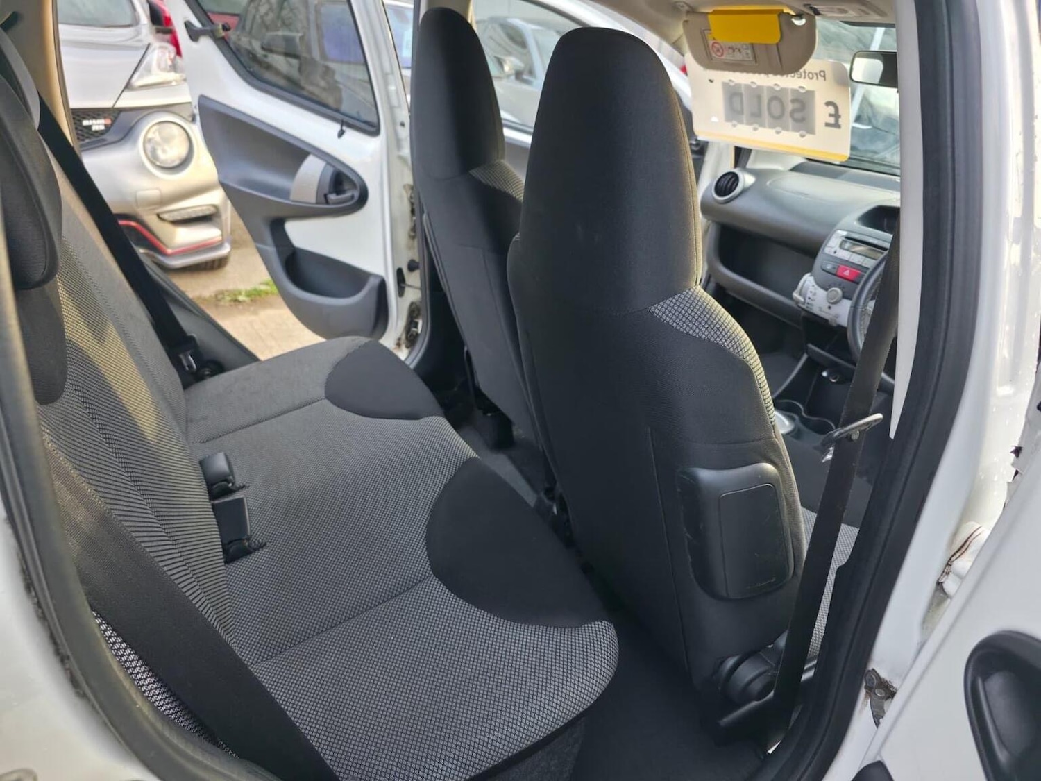 Used Toyota AYGO 2013 for sale - 76559915: Photo 40