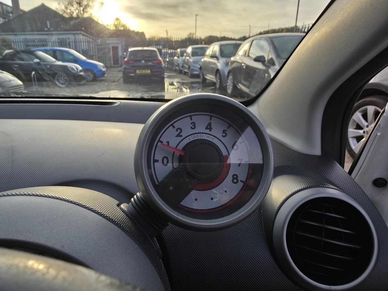 Used Toyota AYGO 2013 for sale - 76559915: Photo 41