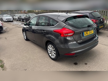 Used Ford Focus 2017 for sale - 78842304: Photo