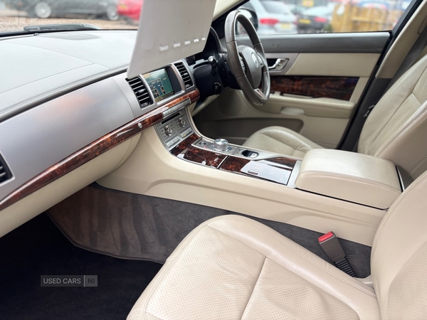 Used Jaguar XF 2011 for sale - 77292425: Photo 11