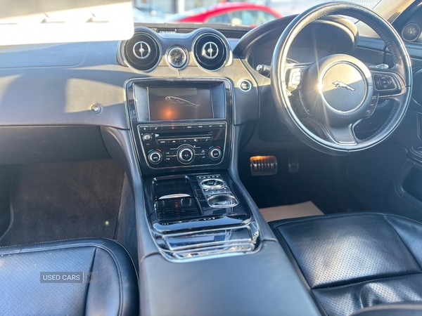 Used Jaguar XJ 2013 for sale - 76690151: Photo 11