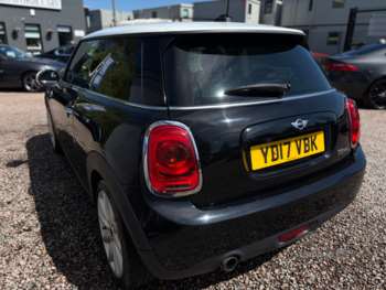 Used MINI Hatch 2017 for sale - 74654600: Photo