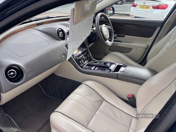 Used Jaguar XJ 2010 for sale - 76123483: Photo 12