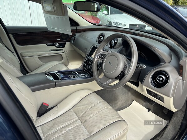 Used Jaguar XJ 2010 for sale - 76123483: Photo 8