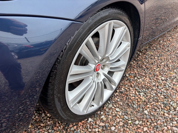 Used Jaguar XJ 2010 for sale - 76458365: Photo 7