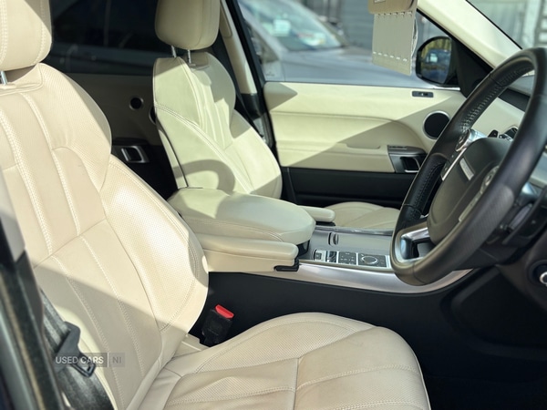 Used Land Rover Range Rover Sport 2017 for sale - 76389469: Photo 12