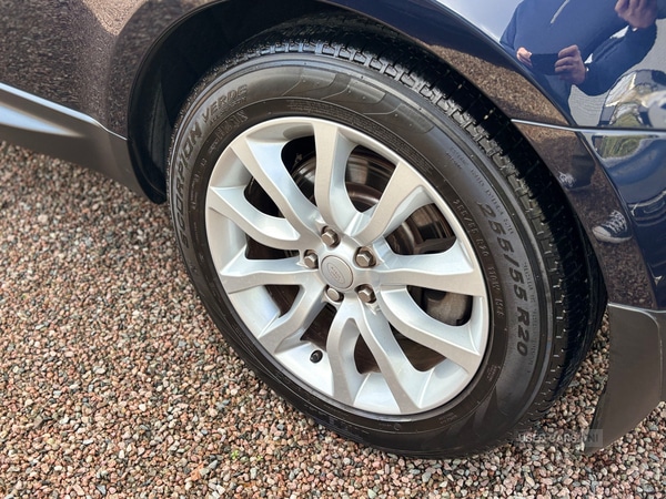 Used Land Rover Range Rover Sport 2017 for sale - 76389469: Photo 9