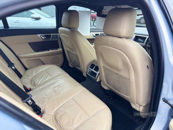 Used Jaguar XF 2014 for sale - 76772537: Photo 10