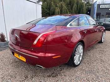 Used Jaguar XJ 2011 for sale - 76043471: Photo