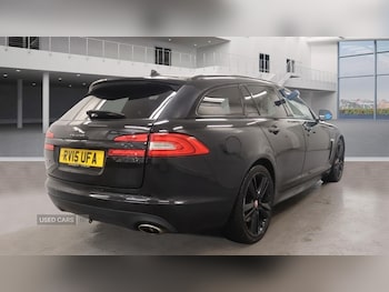 Used Jaguar XF 2015 for sale - 76032784: Photo