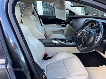 Used Jaguar XJ 2015 for sale - 75732626: Photo
