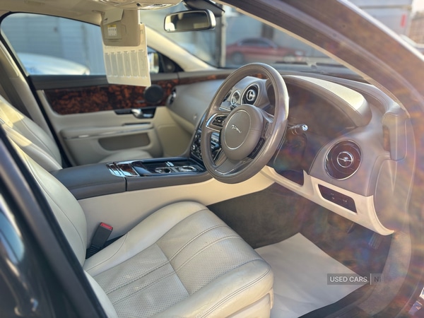 Used Jaguar XJ 2013 for sale - 76690518: Photo 7