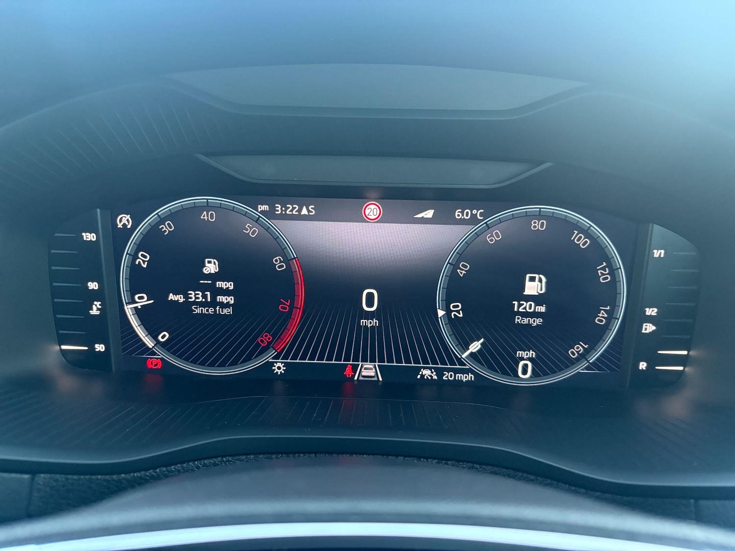 Used Kia Stonic 2023 for sale - 76899170: Photo 25