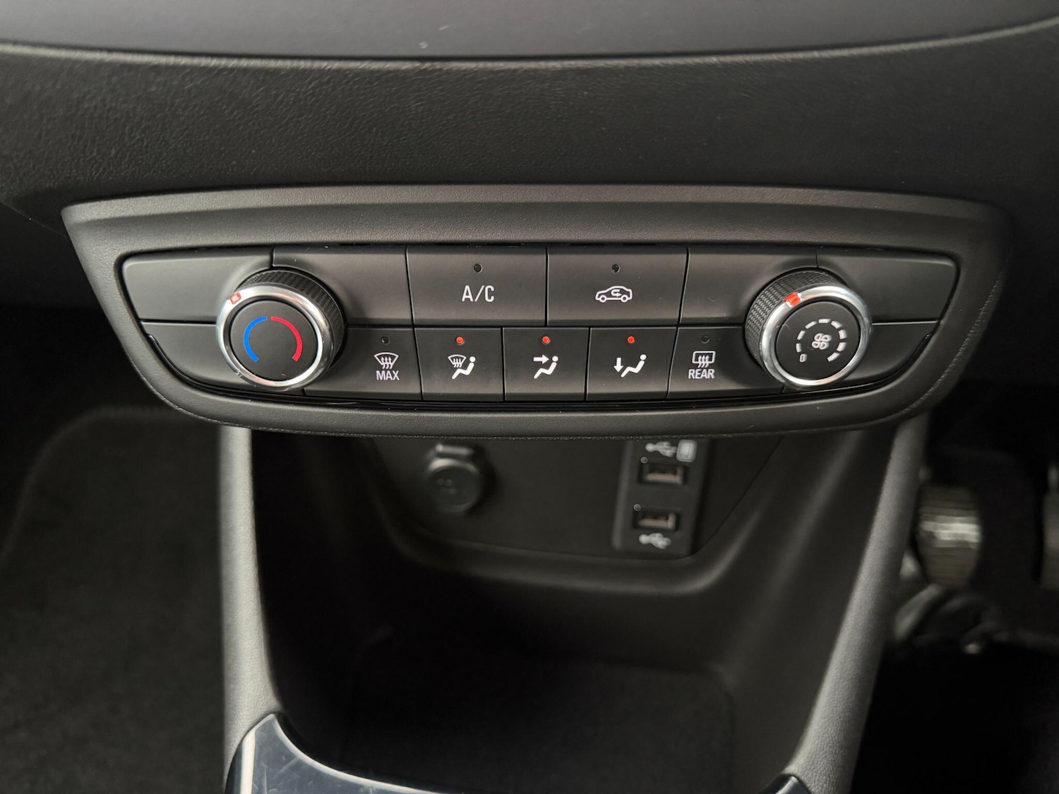 Used Vauxhall Crossland 2021 for sale - 77029570: Photo 25