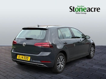 Used Volkswagen Golf 2018 for sale - 75520528: Photo