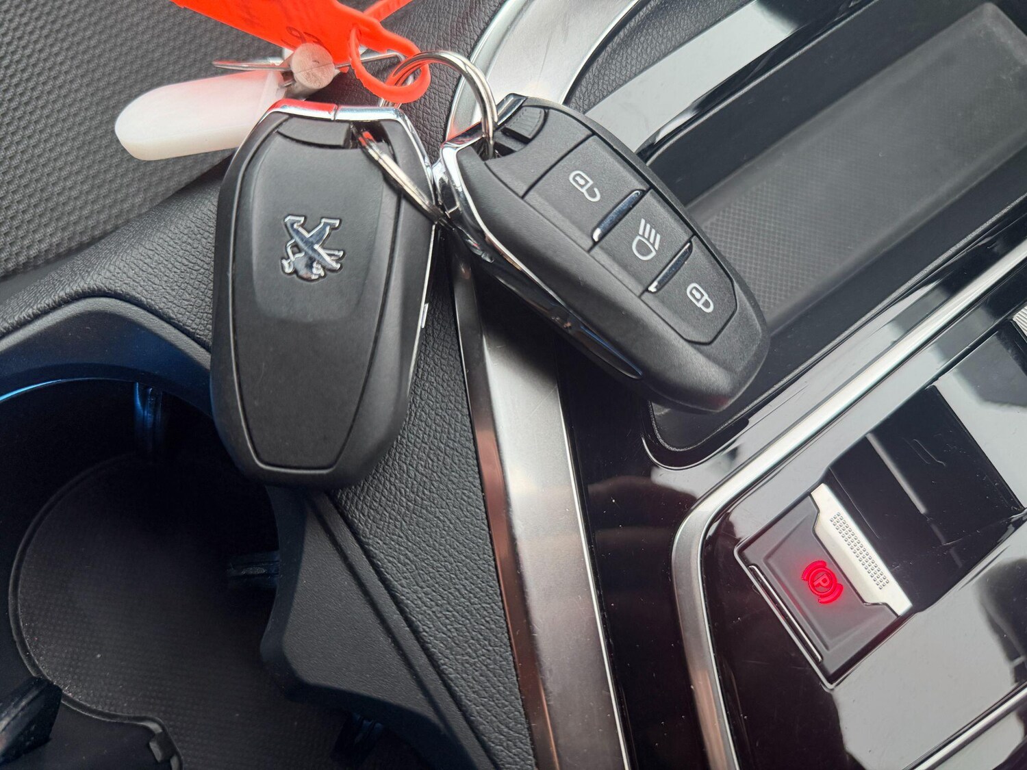 Used Peugeot 3008 2024 for sale - 76886175: Photo 38