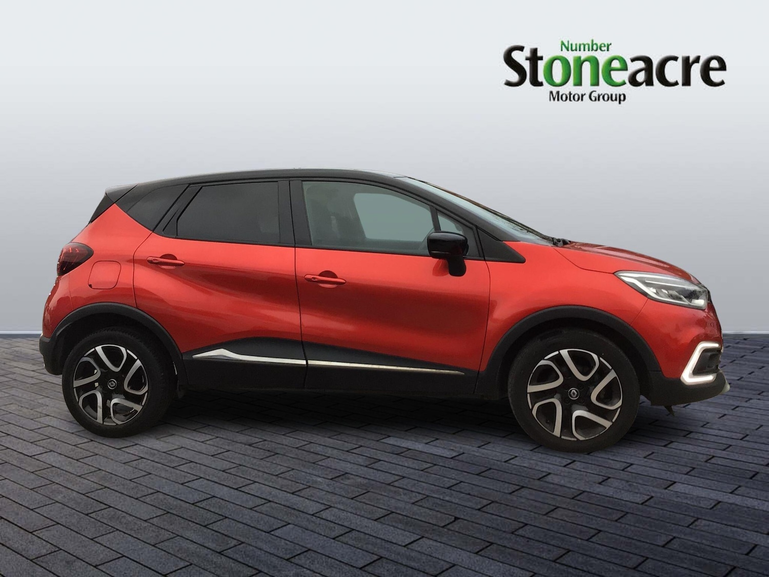 Used Renault Captur for sale - 77683980: Photo 7