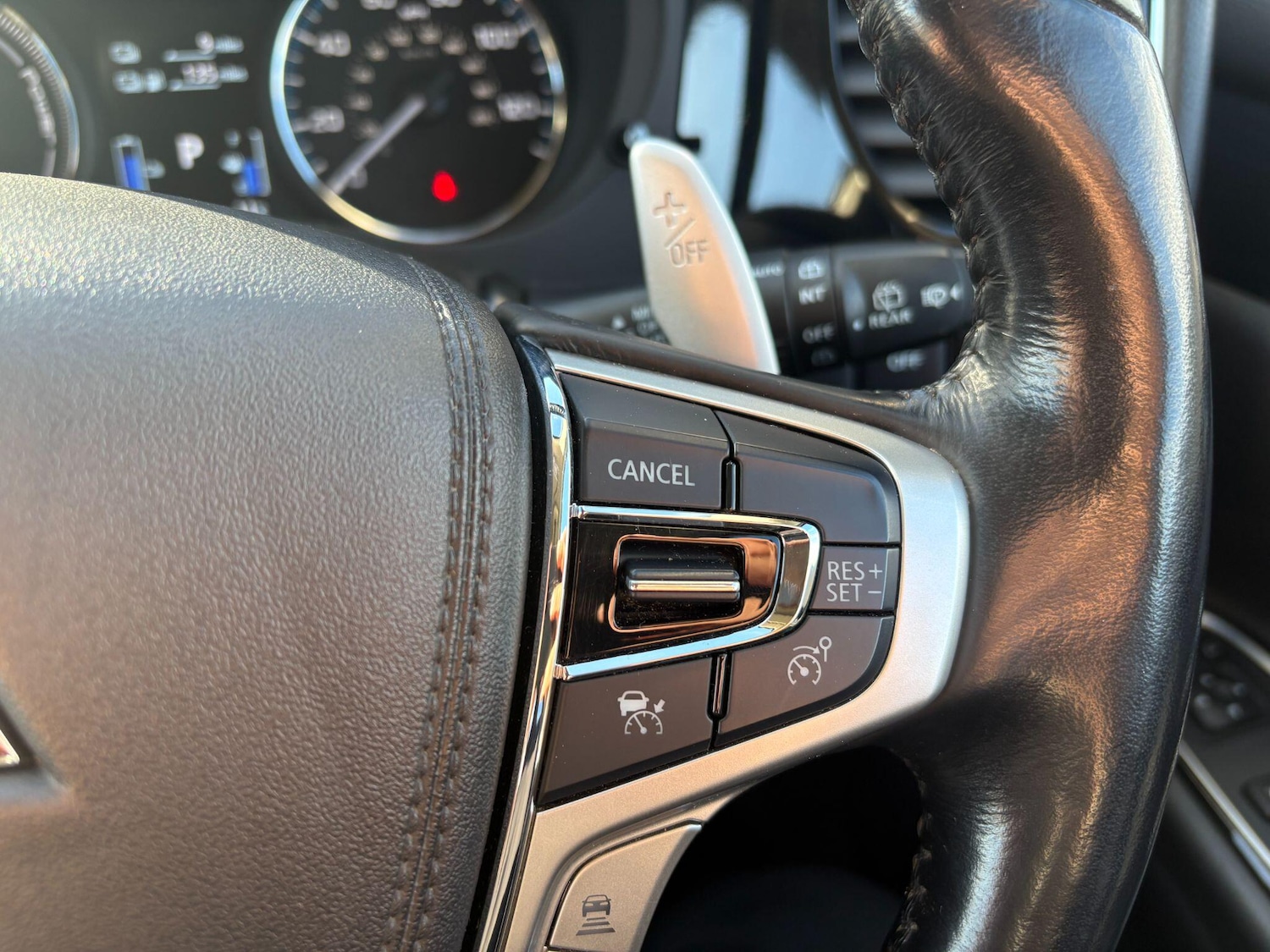 Used Mitsubishi Outlander 2017 for sale - 76388167: Photo 13