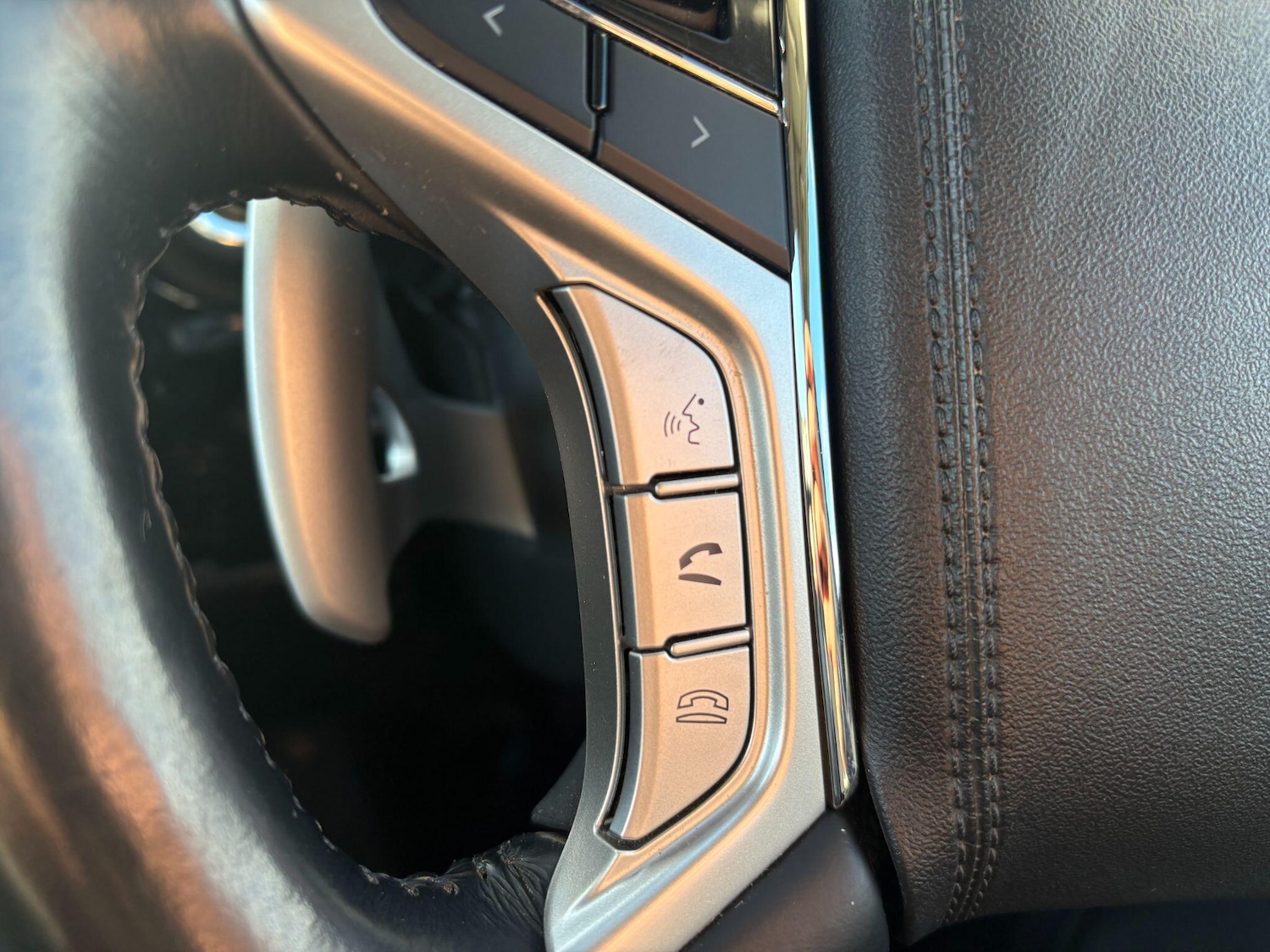 Used Mitsubishi Outlander 2017 for sale - 76388167: Photo 16