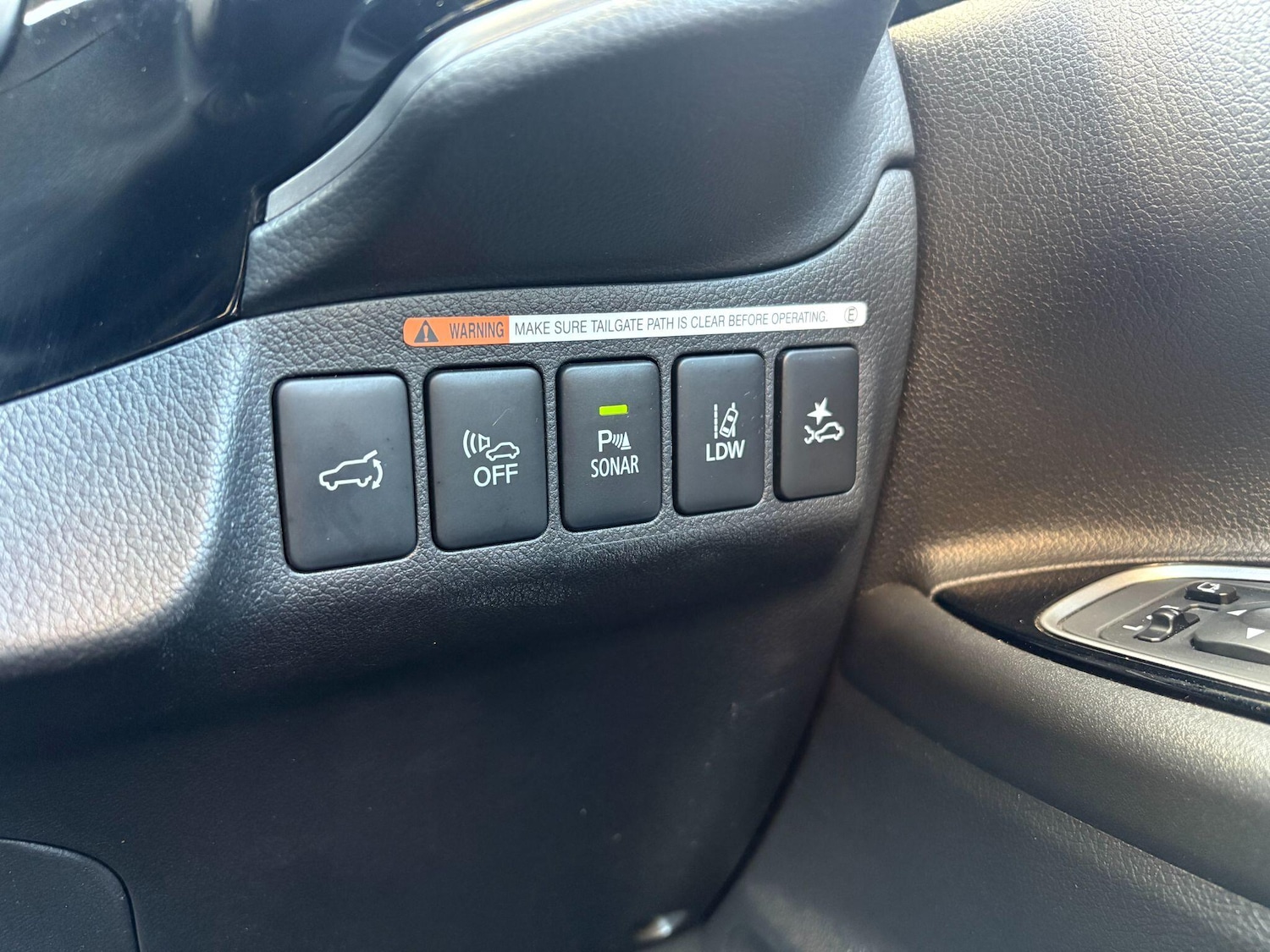 Used Mitsubishi Outlander 2017 for sale - 76388167: Photo 20