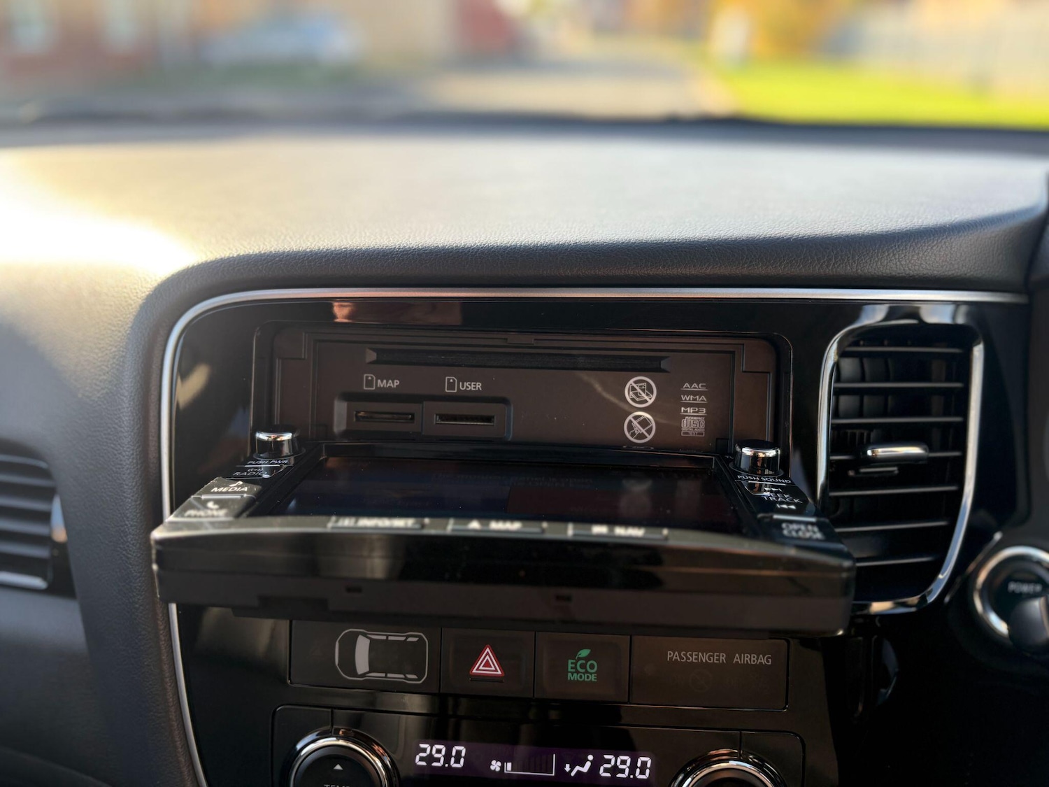 Used Mitsubishi Outlander 2017 for sale - 76388167: Photo 27