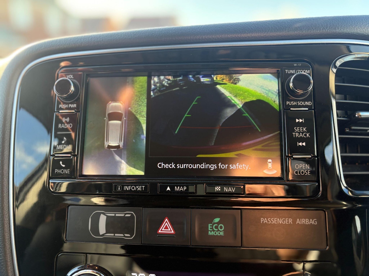 Used Mitsubishi Outlander 2017 for sale - 76388167: Photo 30