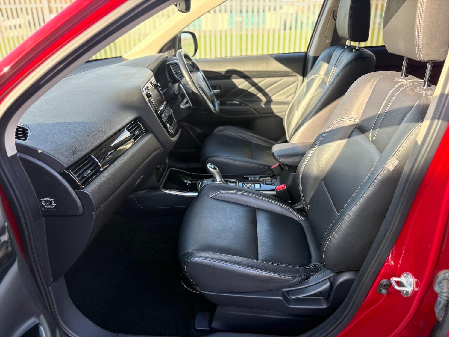 Used Mitsubishi Outlander 2017 for sale - 76388167: Photo 35