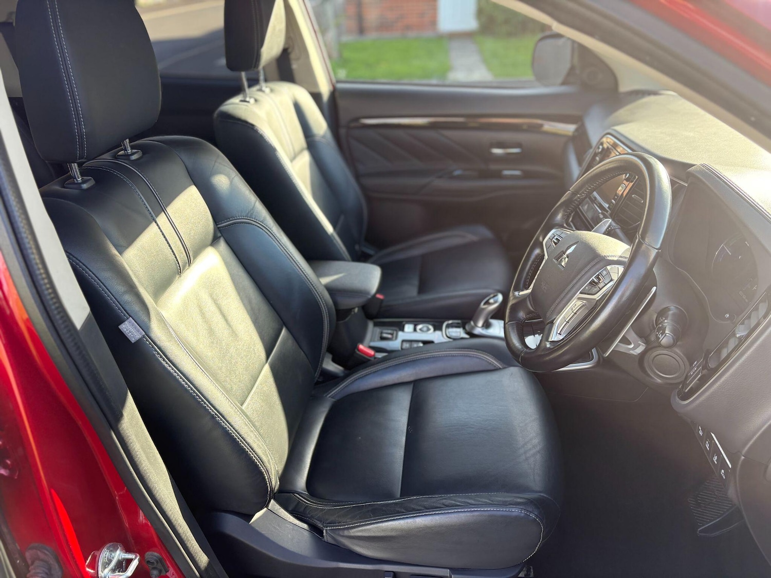 Used Mitsubishi Outlander 2017 for sale - 76388167: Photo 36