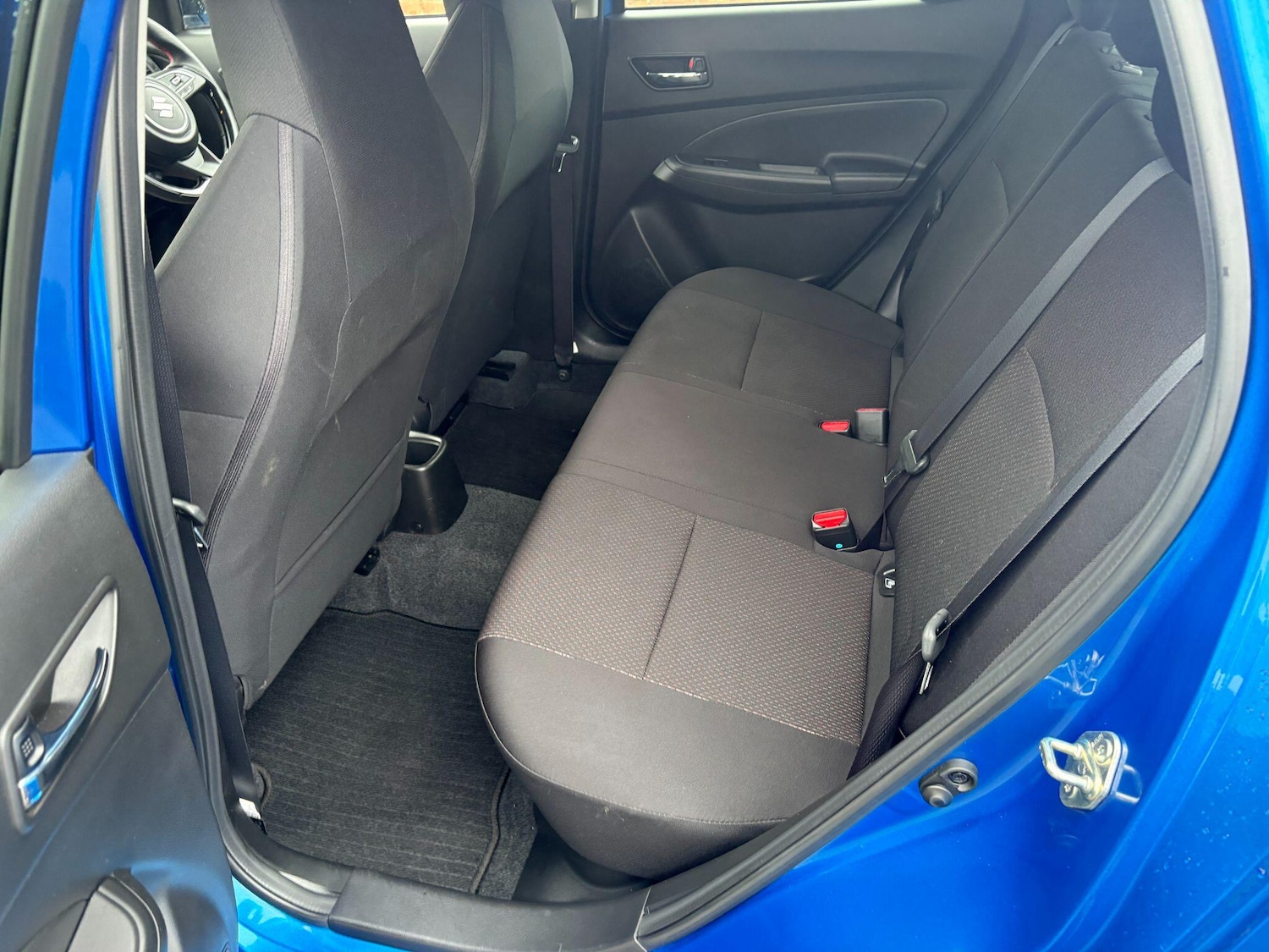 Used Suzuki Swift 2023 for sale - 77352076: Photo 22