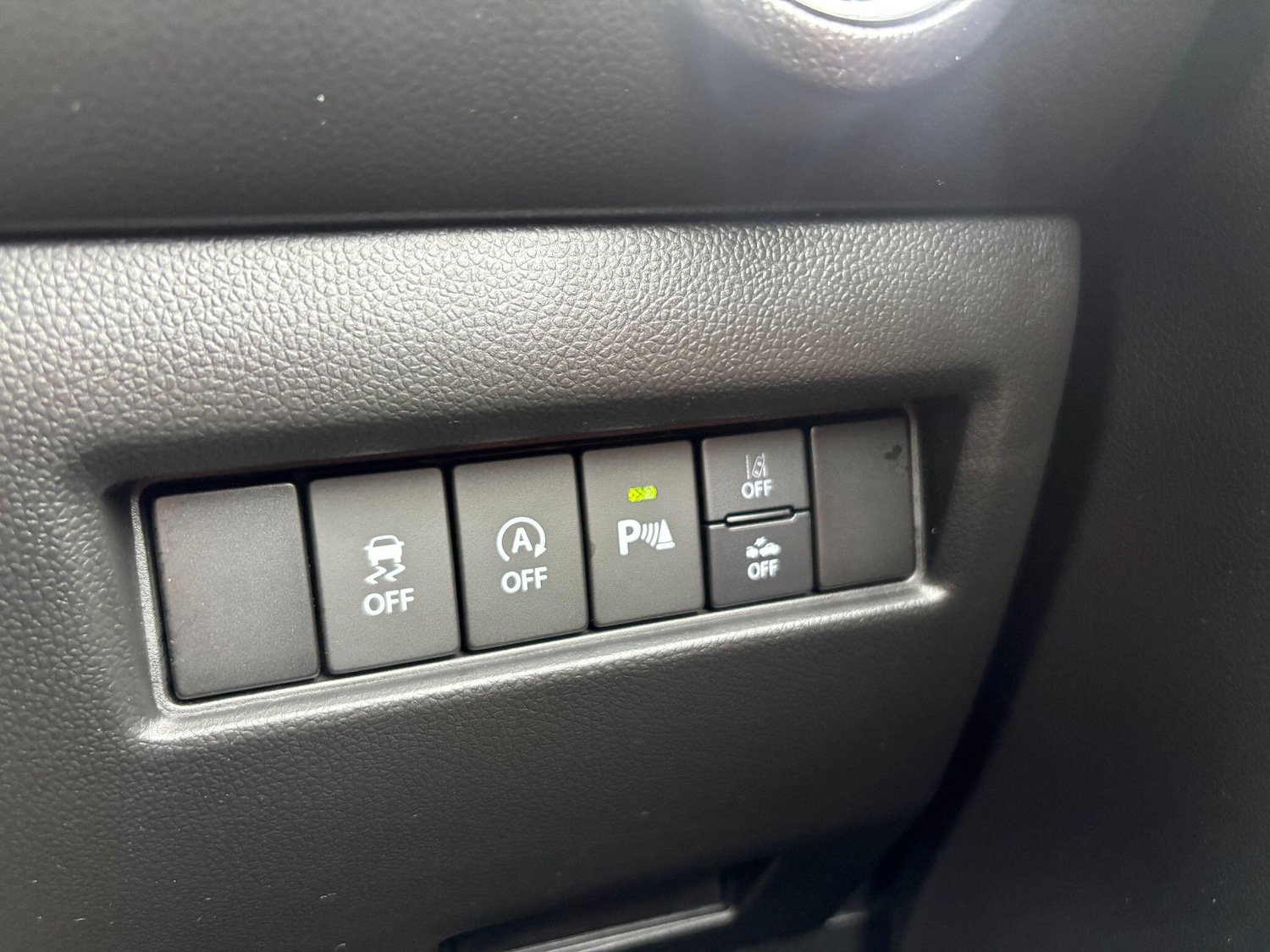 Used Suzuki Swift 2023 for sale - 77352076: Photo 36