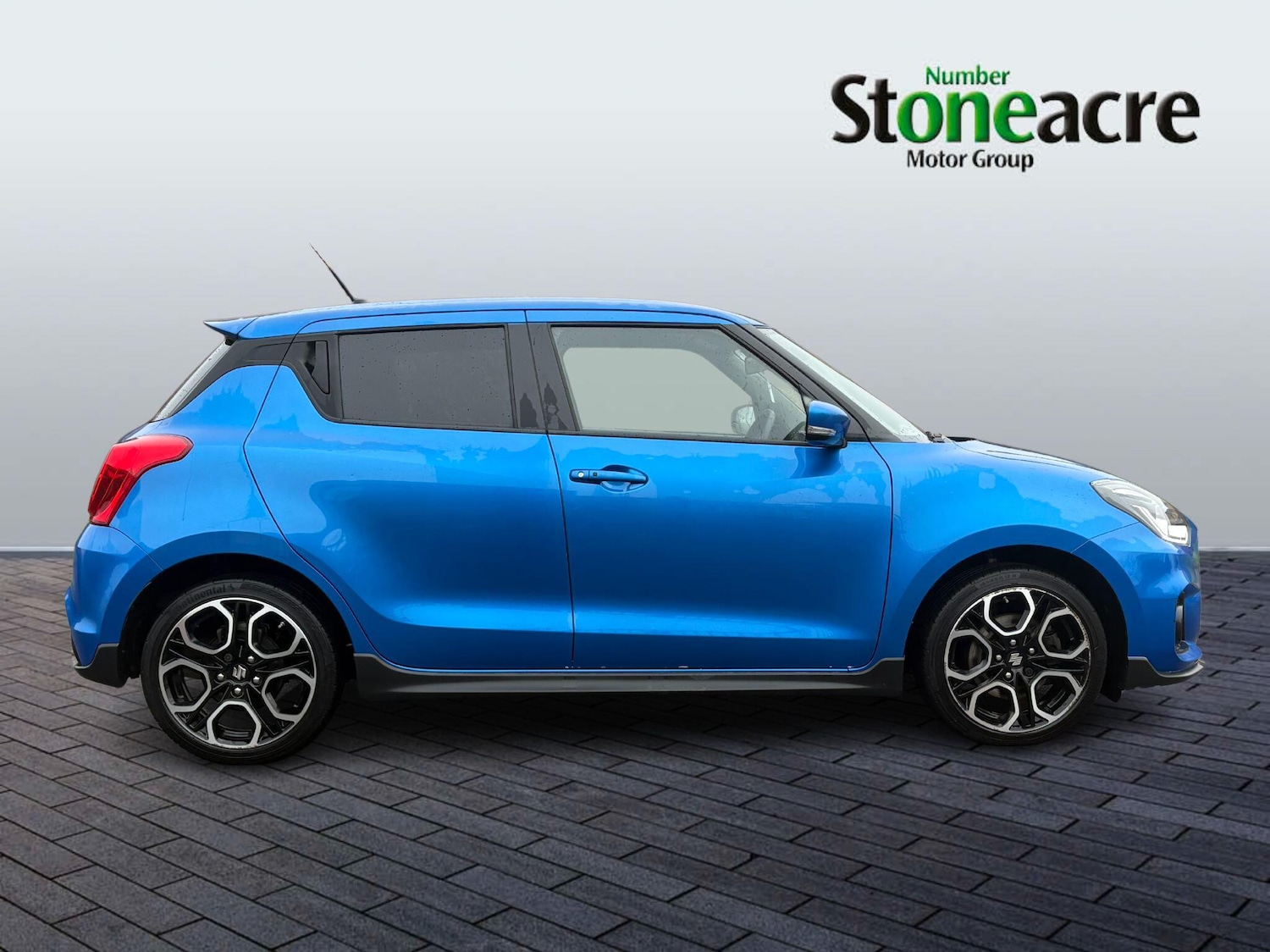 Used Suzuki Swift 2023 for sale - 77352076: Photo 9