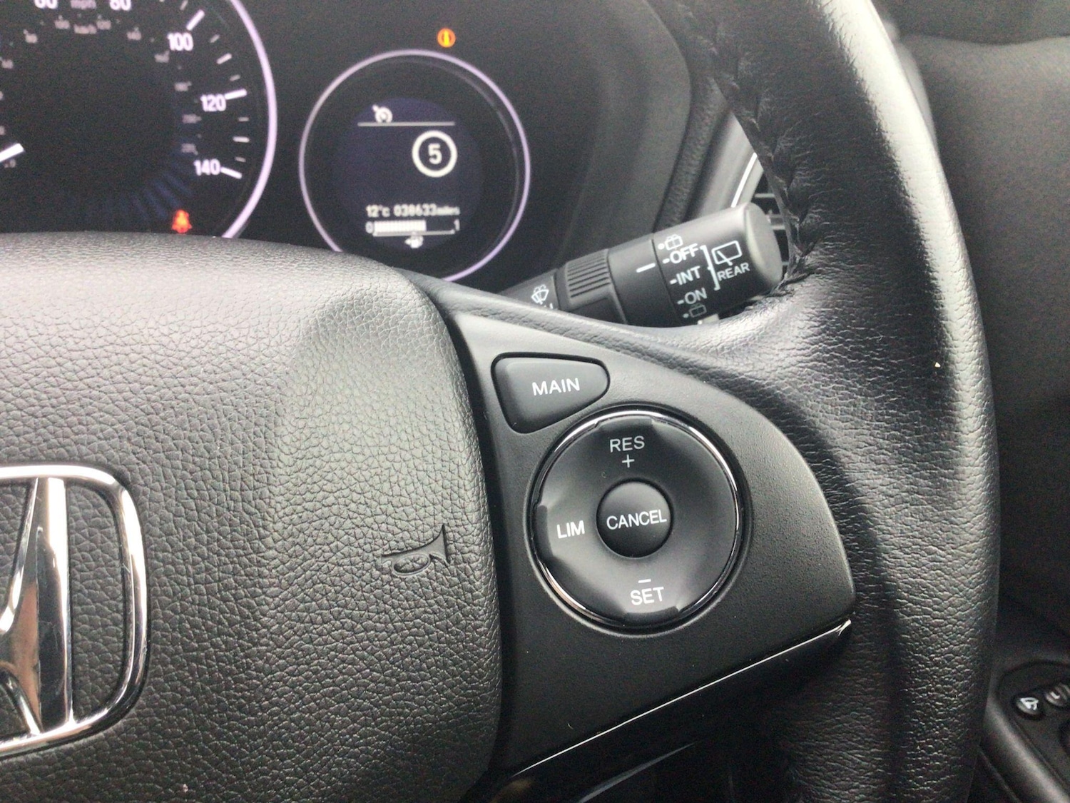 Used Honda HR-V 2020 for sale - 76294633: Photo 23