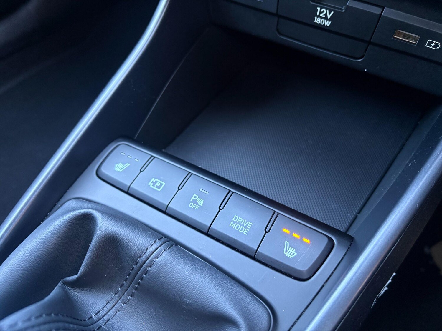 Used Hyundai i20 2023 for sale - 77109681: Photo 35