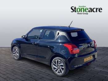 Used Suzuki Swift 2022 for sale - 74323443: Photo