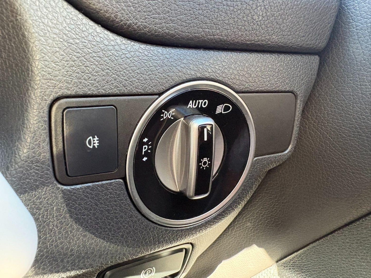 Used Mercedes-Benz CLA 2018 for sale - 76295854: Photo 21