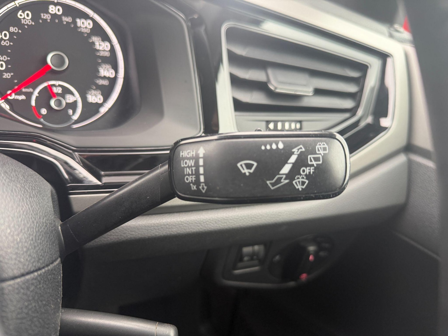 Used Volkswagen Polo 2019 for sale - 76592358: Photo 21