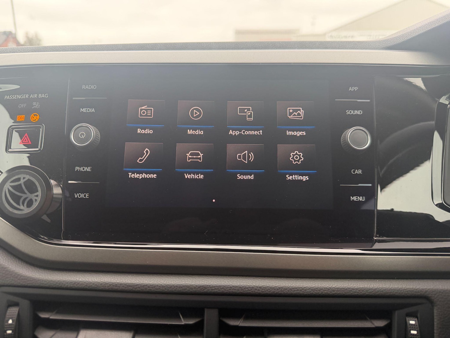 Used Volkswagen Polo 2019 for sale - 76592358: Photo 31