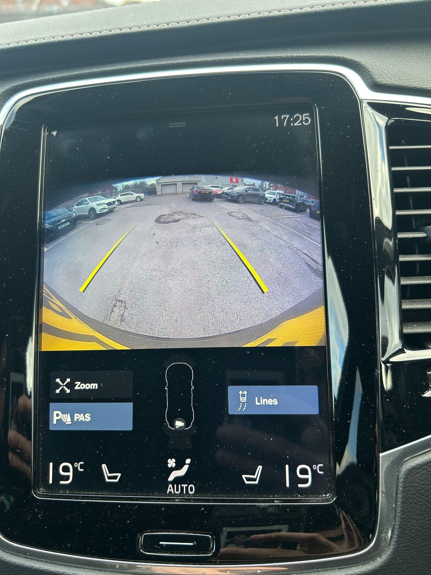 Used Volvo XC90 2018 for sale - 78086246: Photo 27