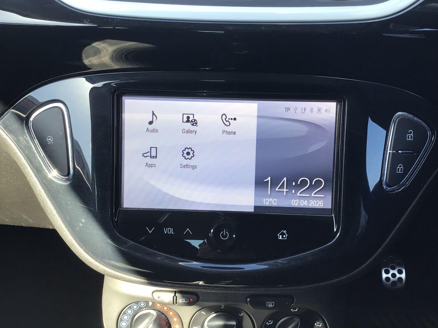 Used Vauxhall Corsa 2015 for sale - 78157088: Photo 15