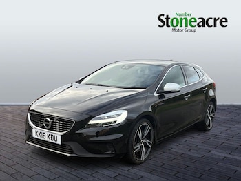 Used Volvo V40 2018 for sale - 76327227: Photo
