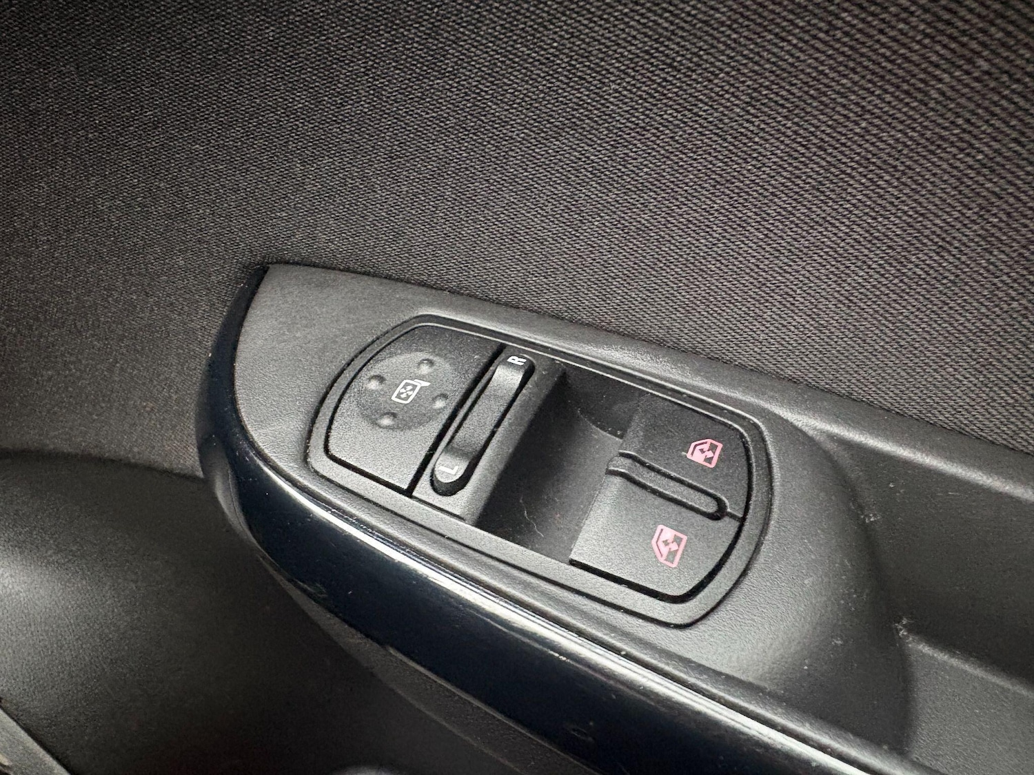 Used Vauxhall Corsa 2019 for sale - 76765341: Photo 24