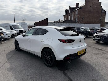 Used Mazda Mazda3 2023 for sale - 77926165: Photo