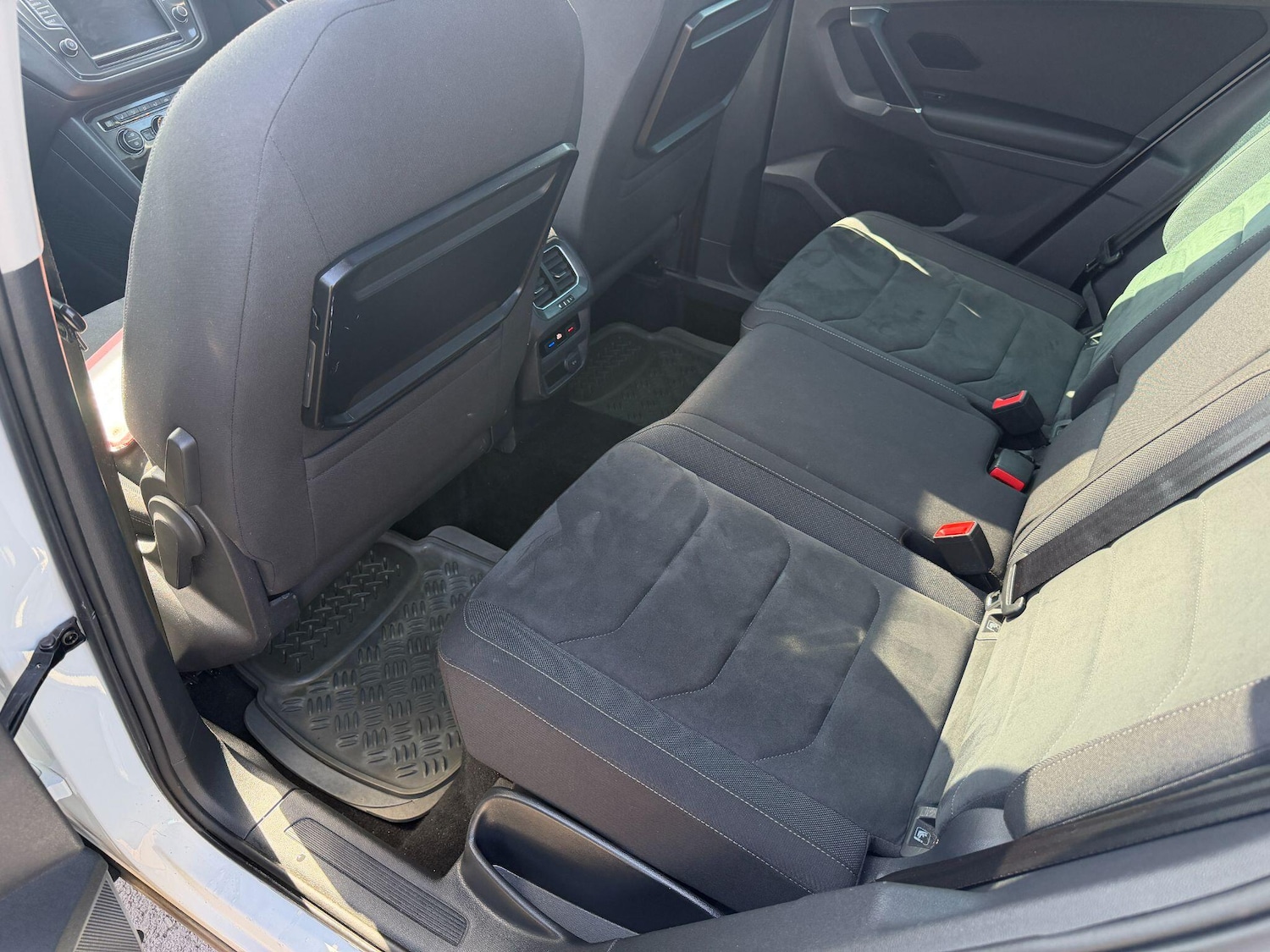 Used Volkswagen Tiguan 2017 for sale - 78185236: Photo 10