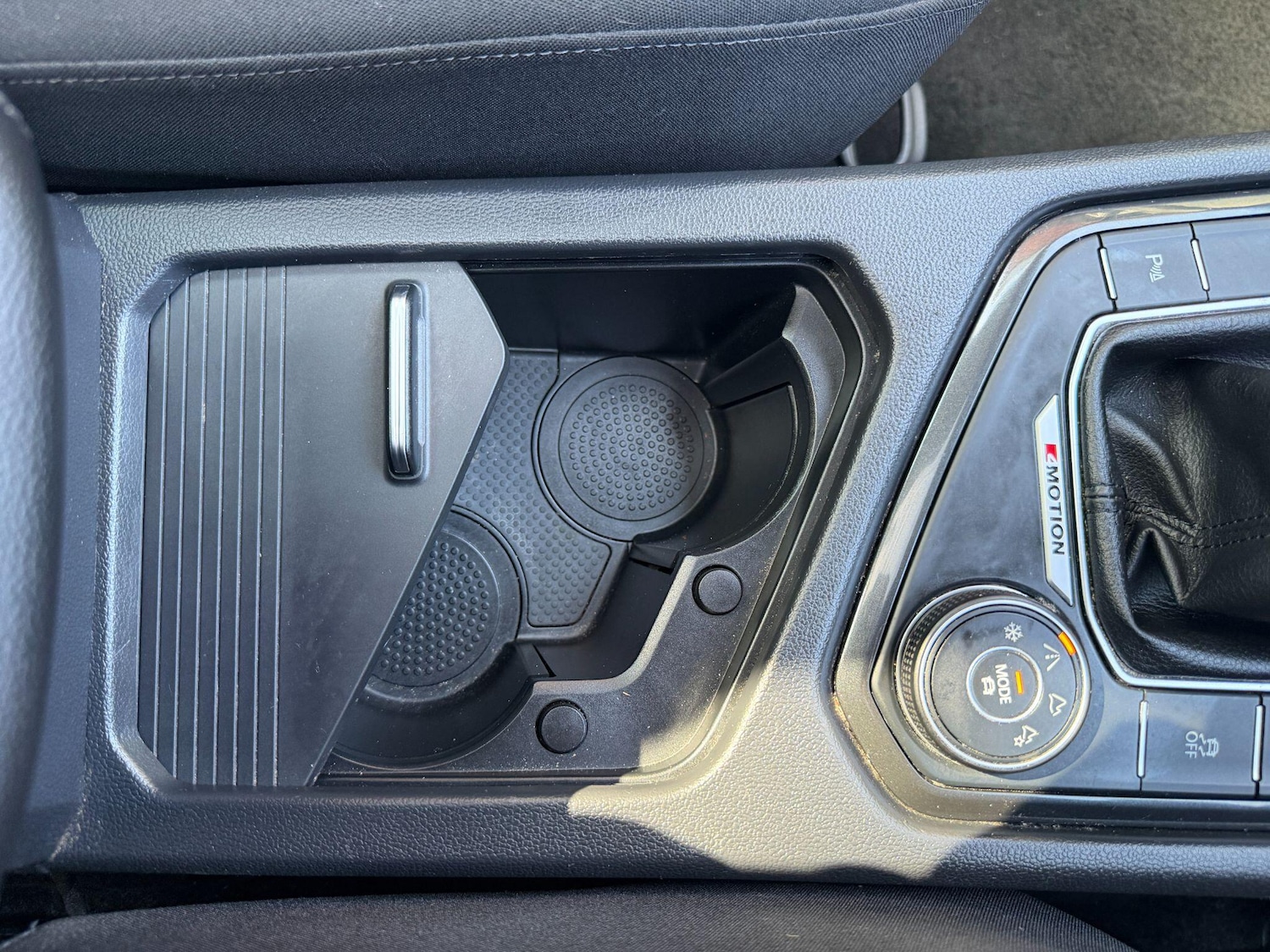 Used Volkswagen Tiguan 2017 for sale - 78185236: Photo 27