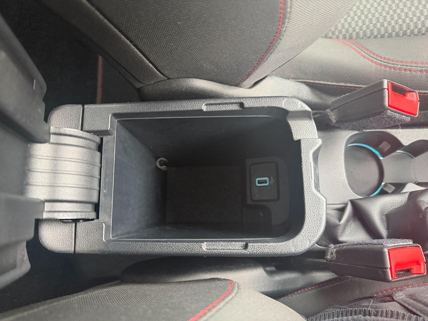 Used Ford Puma for sale - 77352117: Photo 28