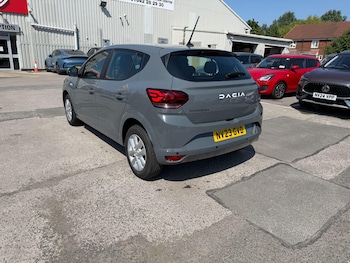 Used Dacia Sandero 2023 for sale - 78751692: Photo