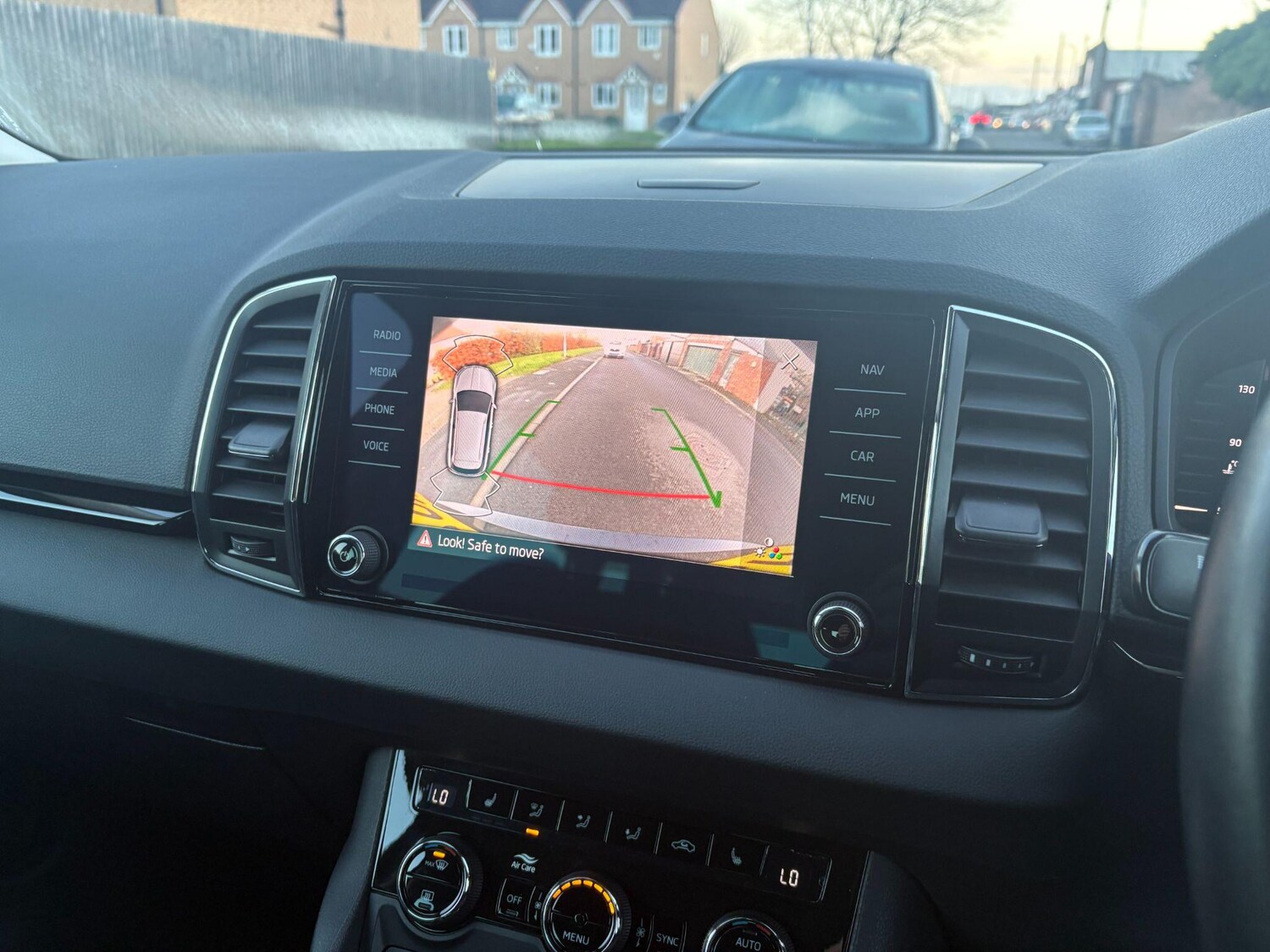 Used Skoda Karoq 2023 for sale - 76765628: Photo 13