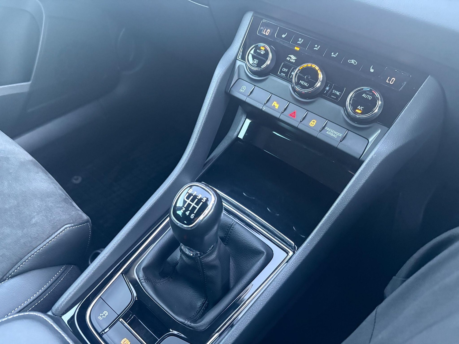 Used Skoda Karoq 2023 for sale - 76765628: Photo 14